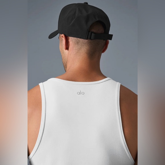 Alo Yoga Performance District Trucker Hat Black main image 7